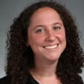 Sarah Colmer headshot