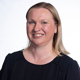 Shana Filipek headshot