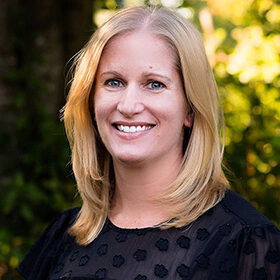 Nicole Shuey headshot